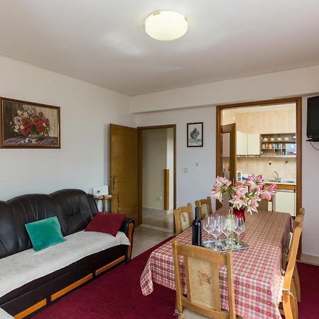 Apartments Kisic ムリニ 部屋 写真