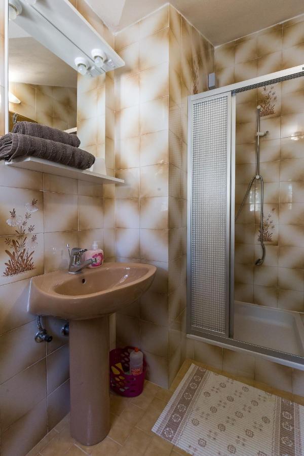 Apartments Kisic ムリニ 部屋 写真