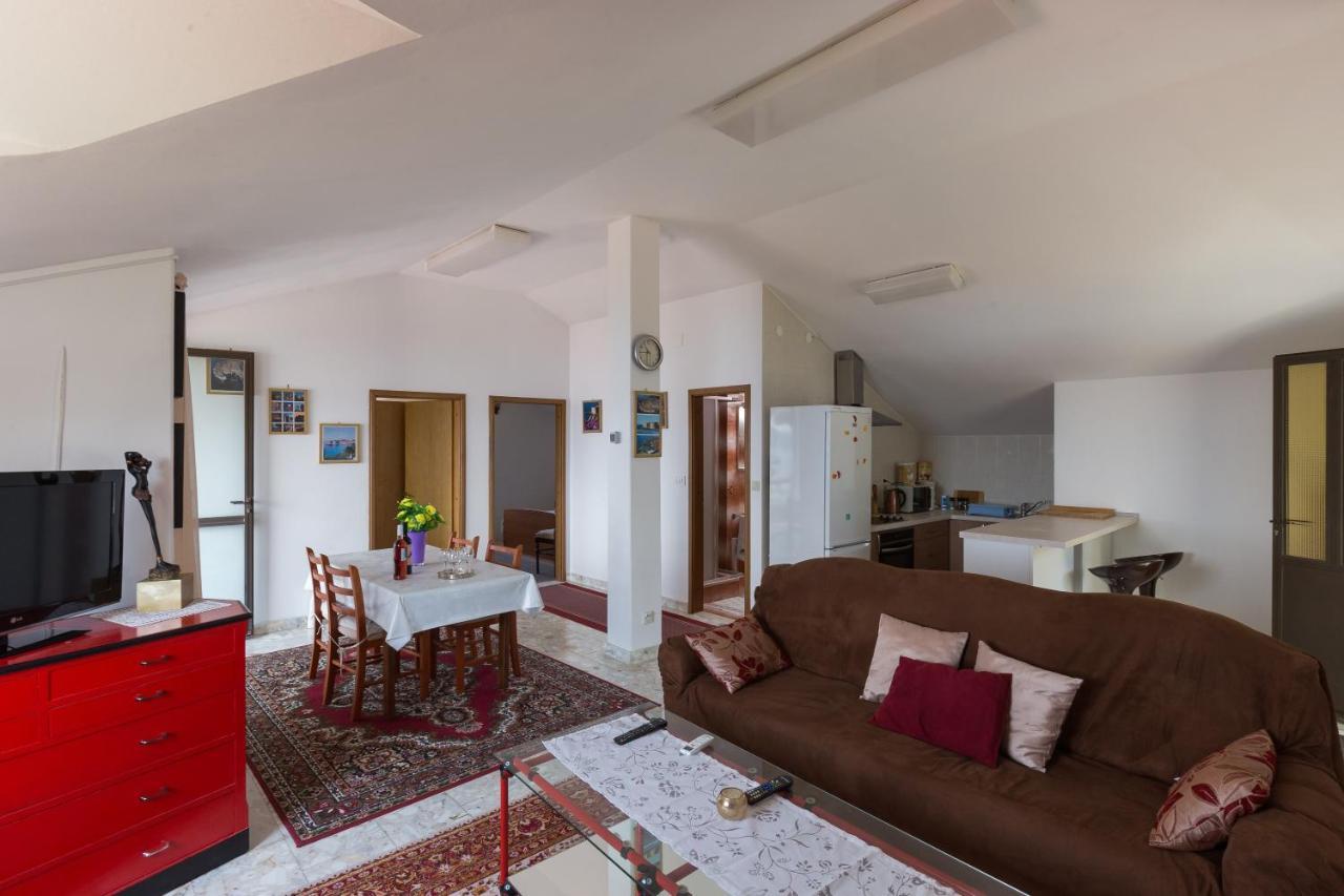 Apartments Kisic ムリニ 部屋 写真